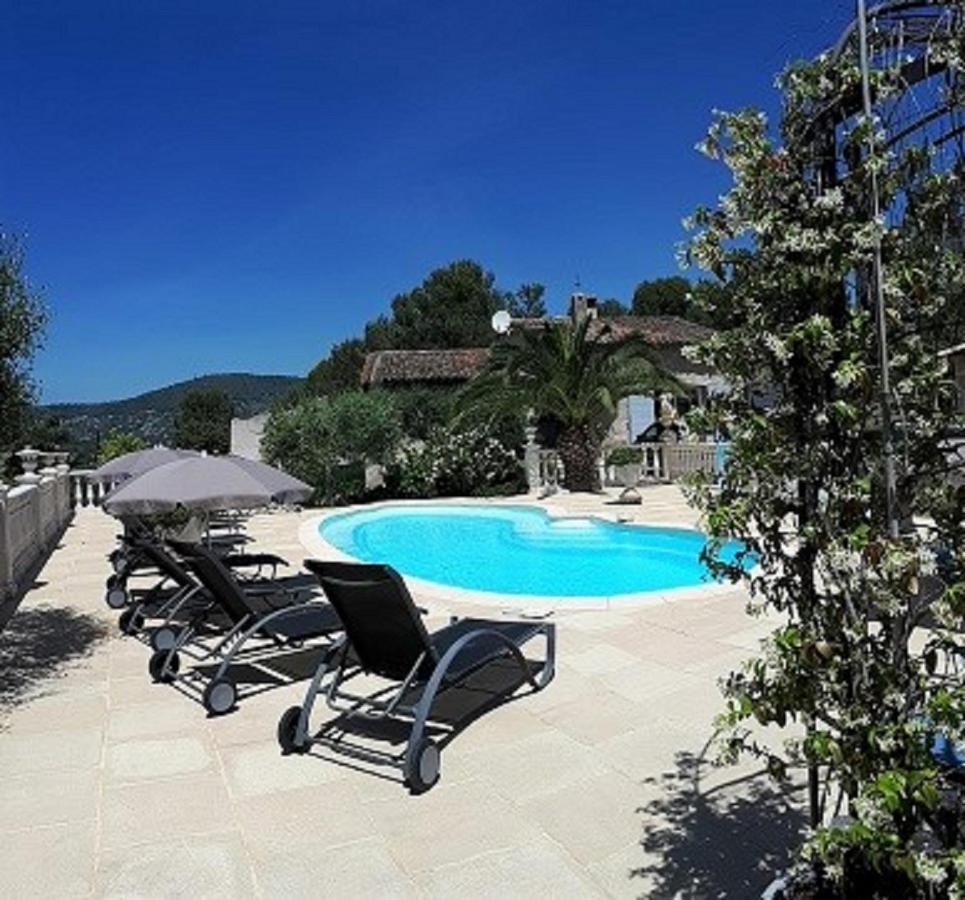 Gite Les Pins Climatise Piscine Chauffee Jardin Peymeinade Eksteriør bilde