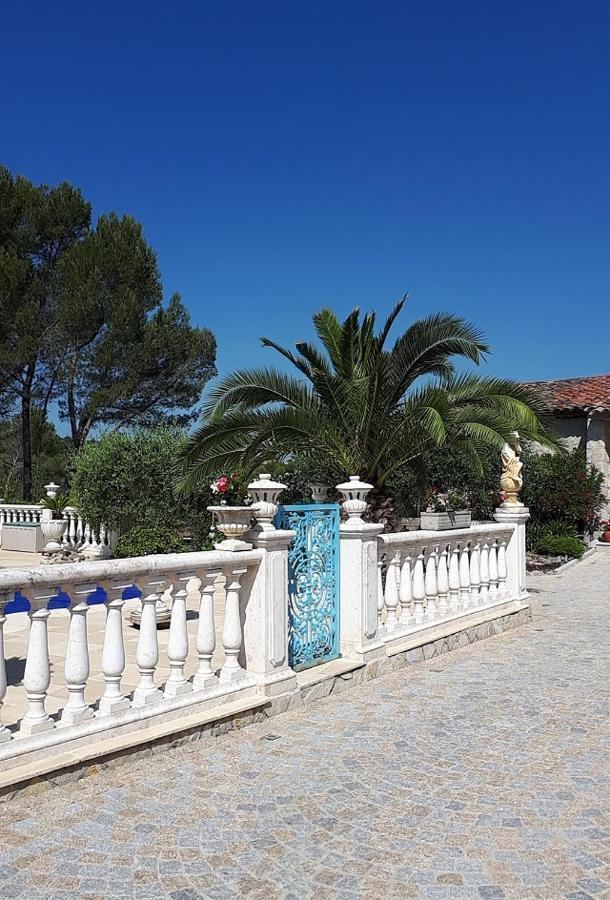 Gite Les Pins Climatise Piscine Chauffee Jardin Peymeinade Eksteriør bilde