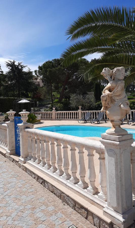 Gite Les Pins Climatise Piscine Chauffee Jardin Peymeinade Eksteriør bilde